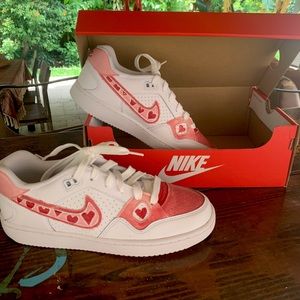 Nike son of force custom painted